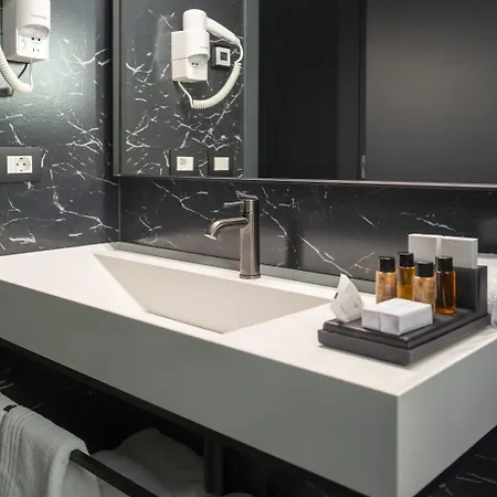 Hotell Moncafe Boutique & Tirana