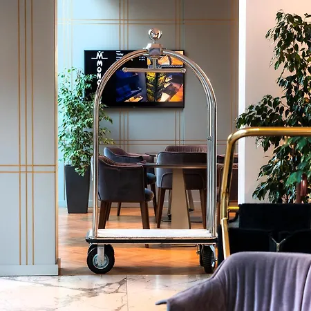 Hotell Moncafe Boutique & 4*