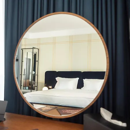 Hotell Moncafe Boutique & Tirana