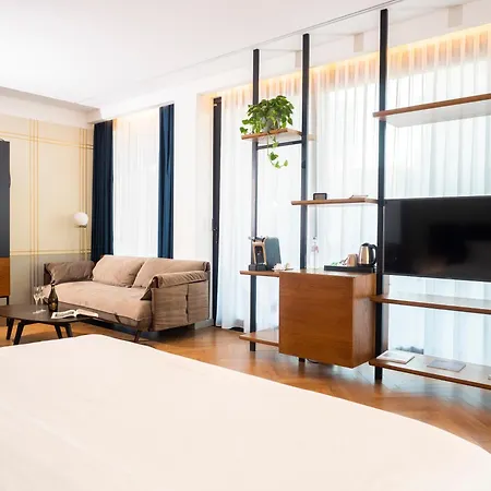 Hotell Moncafe Boutique & Tirana