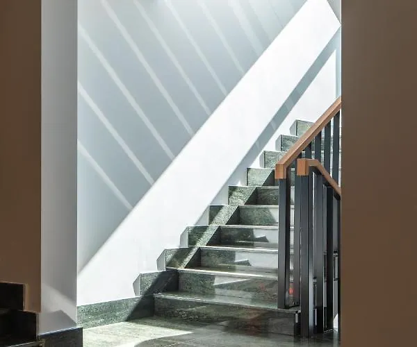 Gondola & Hotel Tirana