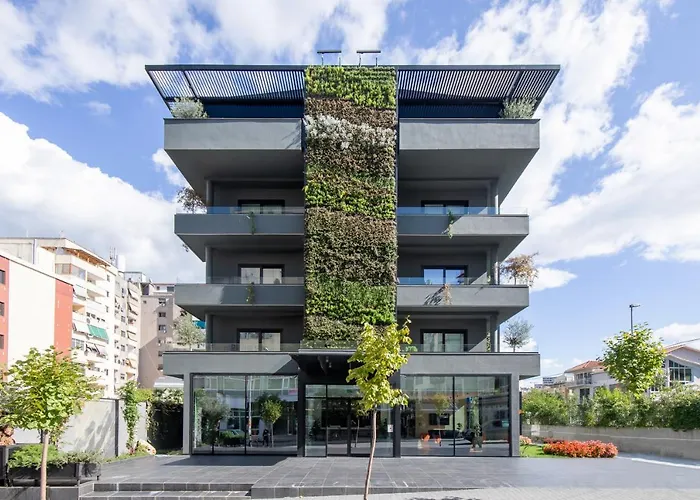 Gondola Hotel&spa 4* Tirana