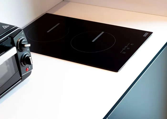 Отель Moncafe Boutique & 4*